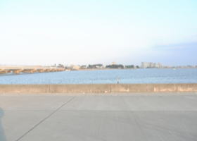 $B$O$J$>$ND`6qE9!!I=IML>8P%]%$%s%H?^!!IML>9A(B($B:=MH>l(B)