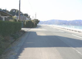 $B$O$J$>$ND`6qE9!!1|IML>8P%]%$%s%H?^!!0KF`(B