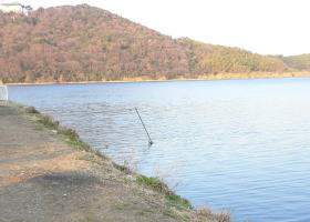 $B$O$J$>$ND`6qE9!!CfIML>8P%]%$%s%H?^!!4\;3;{Fb1:OQ(B