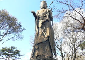 $B$O$J$>$ND`6qE9!!CfIML>8P%]%$%s%H?^!!4\;3;{Fb1:OQ(B