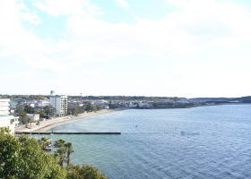 $B$O$J$>$ND`6qE9!!CfIML>8P%]%$%s%H?^!!4\;3;{Fb1:OQ(B