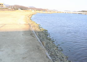 $B$O$J$>$ND`6qE9!!1|IML>8P%]%$%s%H?^!!ETED@n(B