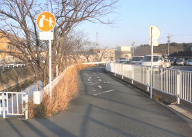 $B$O$J$>$ND`6qE9!!1|IML>8P%]%$%s%H?^!!ETED@n(B