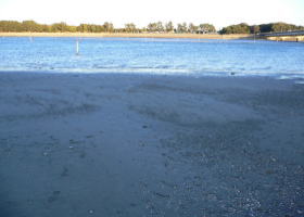 $B$O$J$>$ND`6qE9!!CfIML>8P%]%$%s%H?^!!CfG7Eg(B