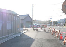 $B$O$J$>$ND`6qE9!!1|IML>8P%]%$%s%H?^!!:45WJF(B