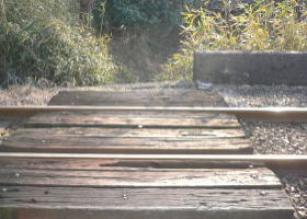 $B$O$J$>$ND`6qE9!!1|IML>8P%]%$%s%H?^!!:45WJF(B