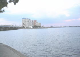 $B$O$J$>$ND`6qE9!!I=IML>8P%]%$%s%H?^!!%5%/%i%^%k(B