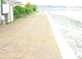 $B$O$J$>$ND`6qE9!!CfIML>8P%]%$%s%H?^!!Gr='(B